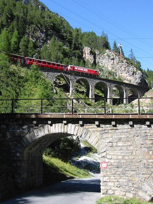 Die Linienführung der Bahn ist hier etwas verwirrend...