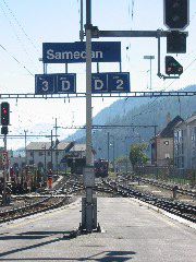 Nächster Bahnhof ist Samedan. Hier zweigt die Bernina-Linie ab