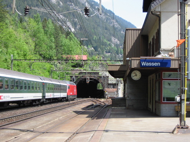 Und gleich in den nächsten Tunnel