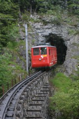 Wir werden verfolgt: Ein weiterer Pilatus-Triebwagen