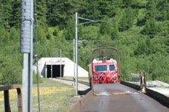 Der Autozug nähert sich...