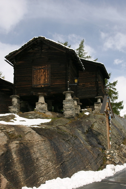 Speicher mit "Mäusetellern"