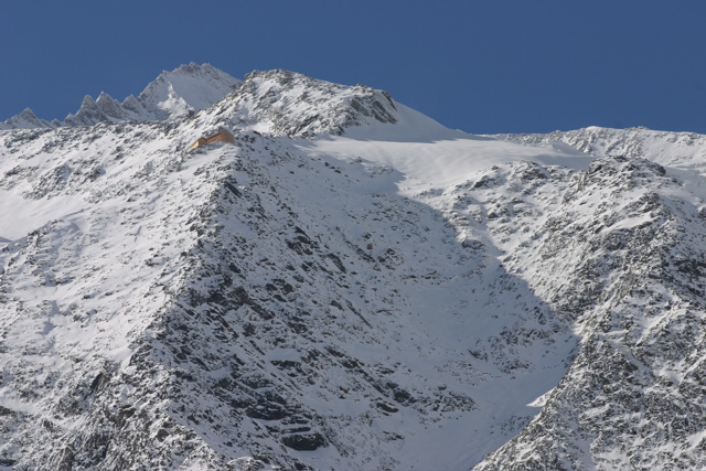 Beachtliche 3335m hoch gelegen: Die Mischabelhütten